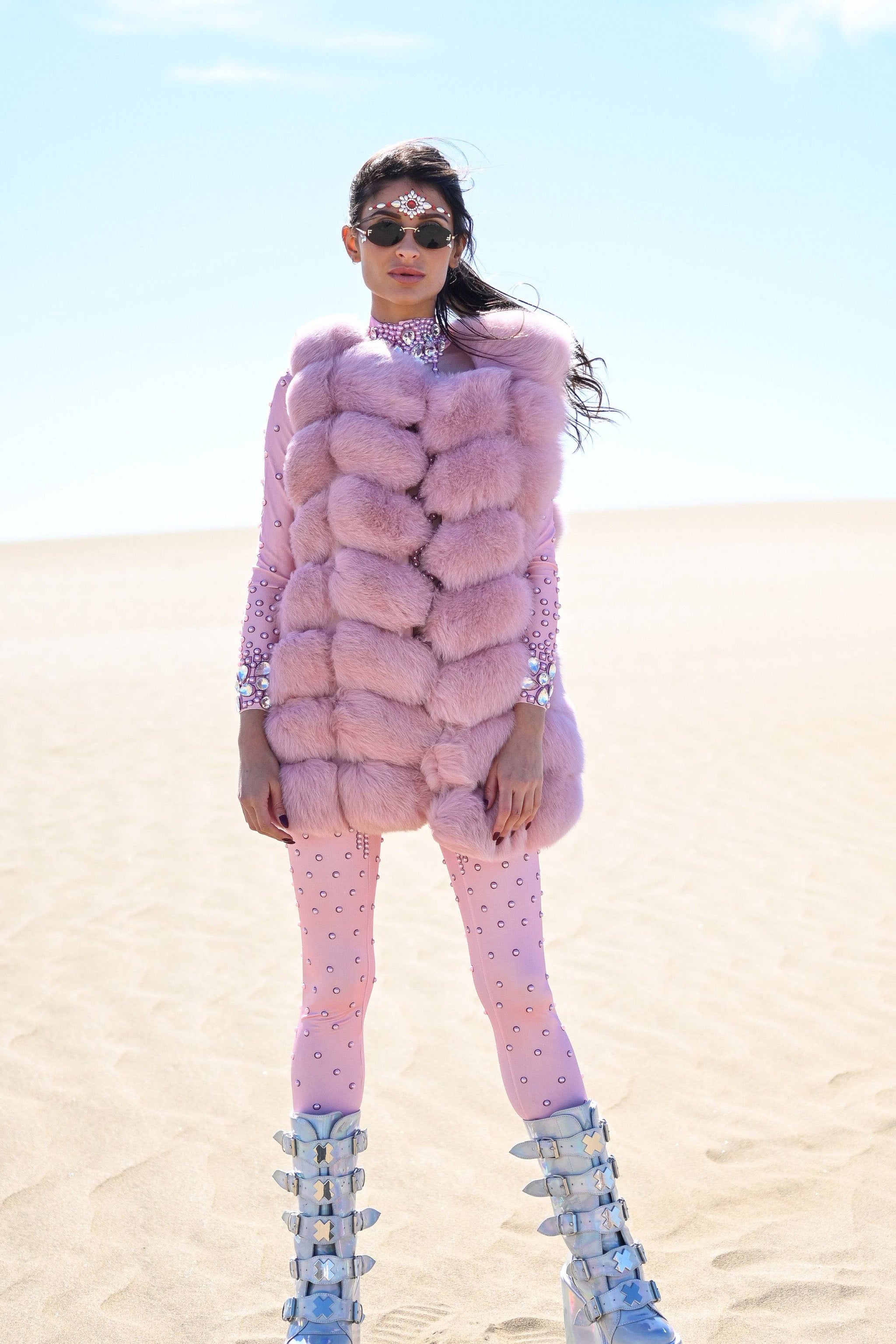 Chelsea fur vest long pink / Festival furry vest pink