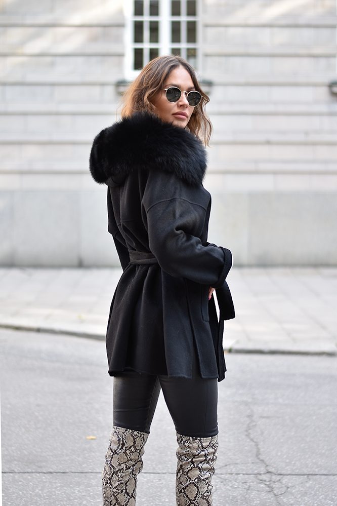 Moscow cashmere coat - Borninstockholm